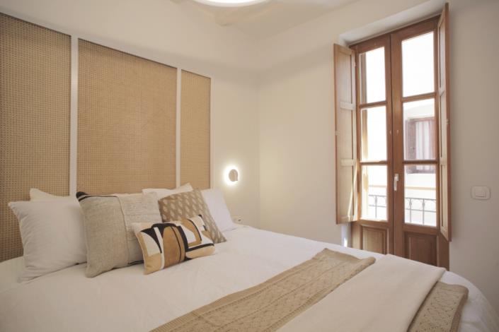 Image No.16-2 Bed House for sale