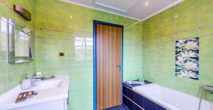 Image No.12-7 Bed Villa for sale