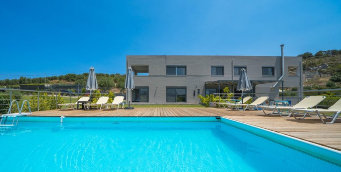 Image No.15-7 Bed Villa for sale