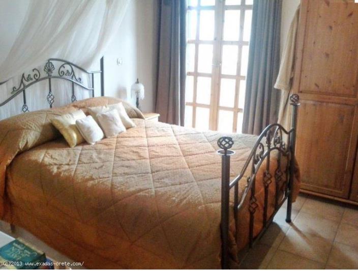 Image No.12-3 Bed Villa for sale