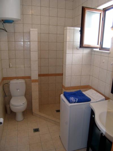 Image No.26-2 Bed Apartment for sale