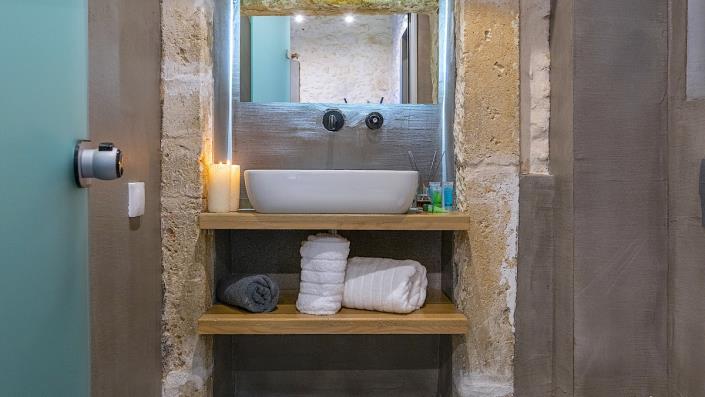 Image No.8-3 Bed House for sale