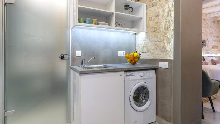 Image No.11-3 Bed House for sale