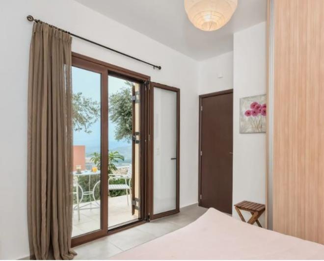 Image No.3-1 Bed House for sale