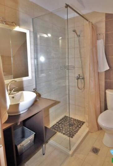 Image No.10-3 Bed Villa for sale