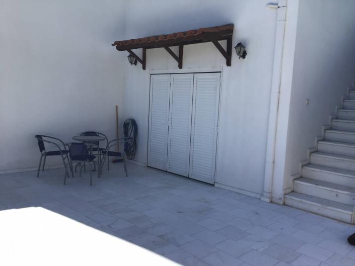 Image No.17-3 Bed House for sale