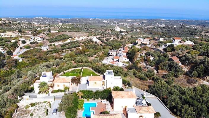 Image No.2-2 Bed House for sale