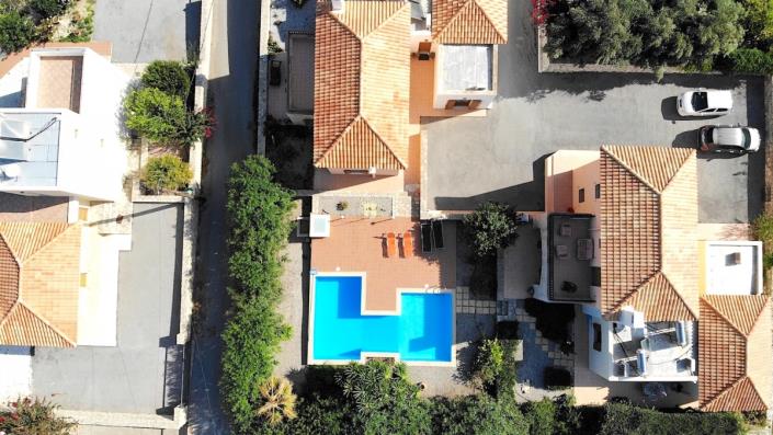 Image No.4-2 Bed House for sale