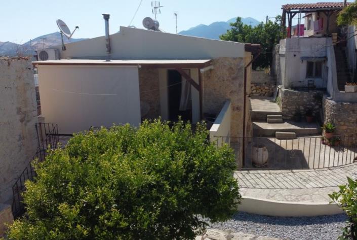 Image No.3-3 Bed House for sale