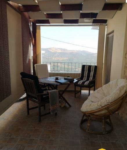 Image No.6-3 Bed House for sale