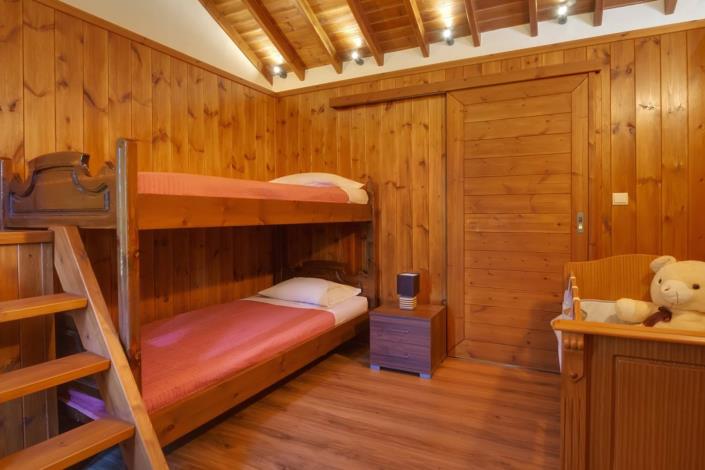 Image No.8-3 Bed Cottage for sale