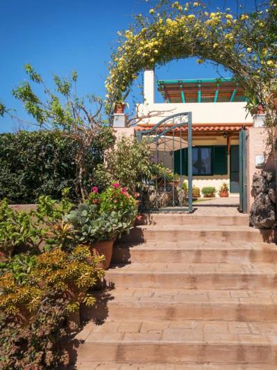 Image No.11-3 Bed Cottage for sale