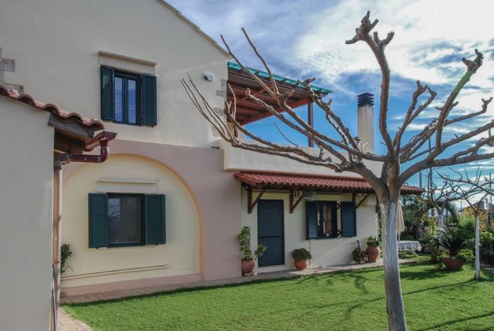 Image No.13-3 Bed Cottage for sale