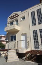 Maison de ville de 2 chambres à vendre à Kalyves