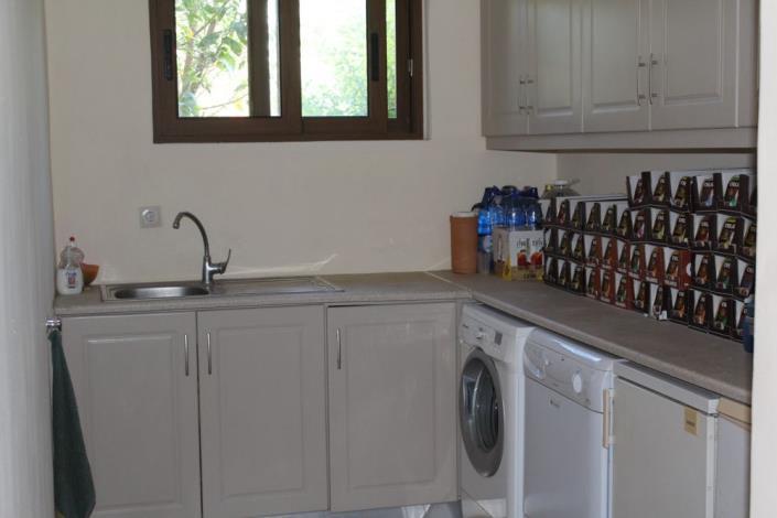 Image No.19-3 Bed House for sale