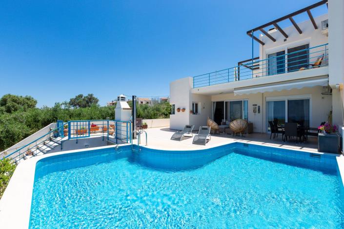 Image No.2-4 Bed Villa for sale