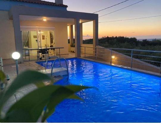 Image No.7-3 Bed Villa for sale