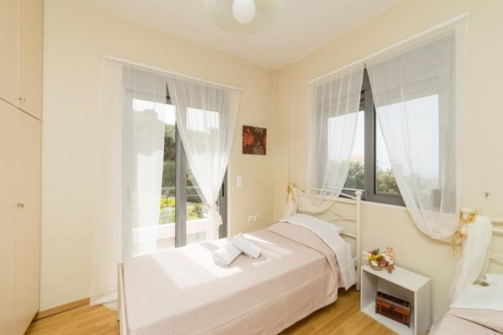 Image No.9-Villa de 4 chambres à vendre à Adele