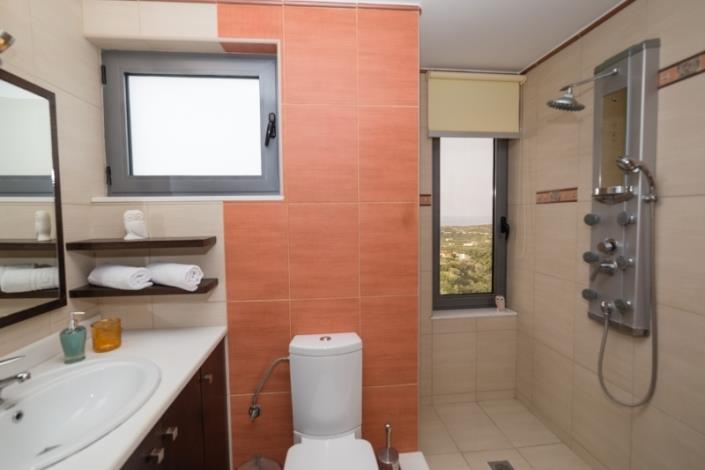 Image No.10-Villa de 4 chambres à vendre à Adele