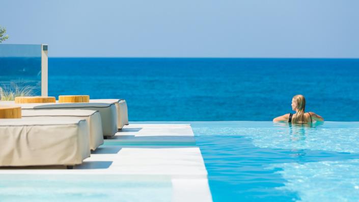 Image No.2-5 Bed Villa for sale