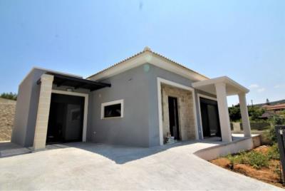 Maison de 3 chambres à vendre à Armeni