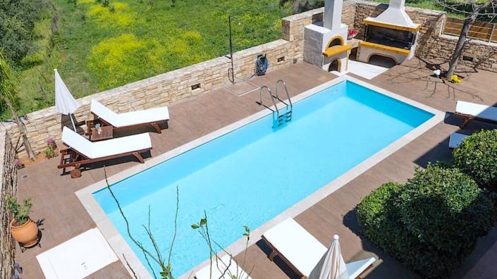 Image No.8-Villa de 5 chambres à vendre à Loutra