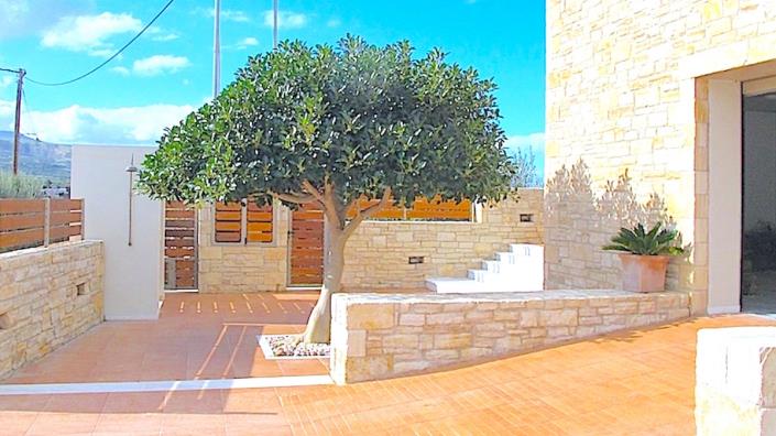 Image No.11-Villa de 5 chambres à vendre à Loutra