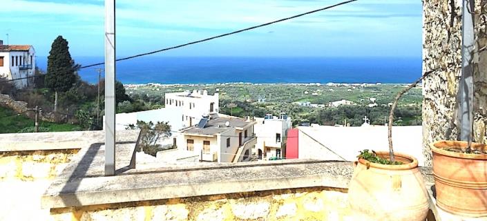 Image No.2-Maison de 4 chambres à vendre à Maroulas