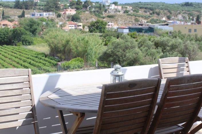 Image No.6-2 Bed House for sale