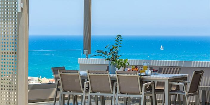 Image No.23-5 Bed Villa for sale