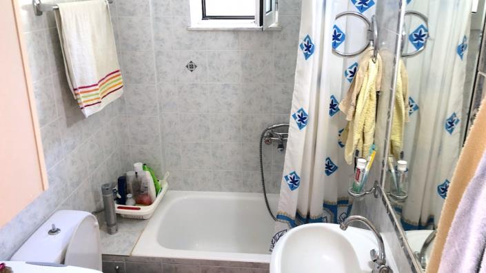 Image No.19-2 Bed House for sale