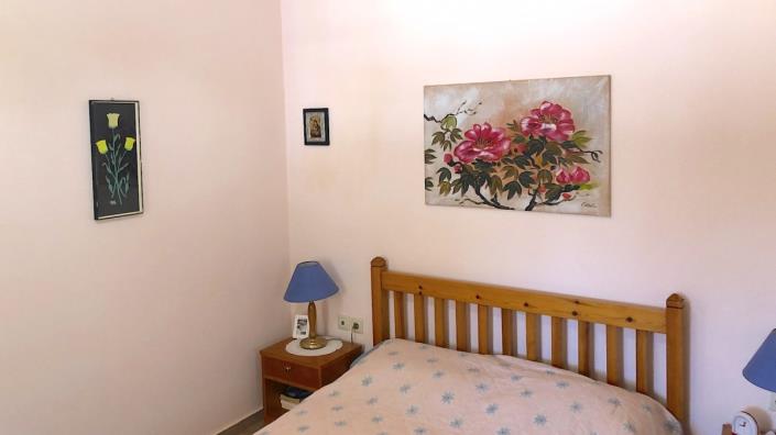 Image No.22-2 Bed House for sale