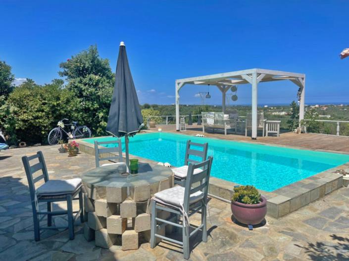 Image No.1-3 Bed Villa for sale