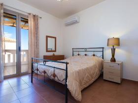 Image No.9-Villa de 2 chambres à vendre à Panormos