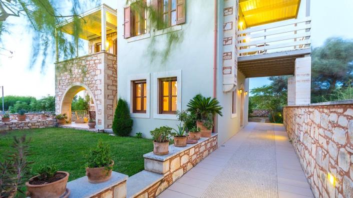 Image No.8-4 Bed Villa for sale