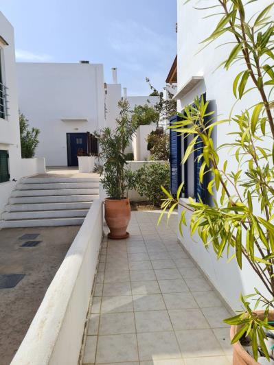 Image No.2-Maison de 3 chambres à vendre à Adele