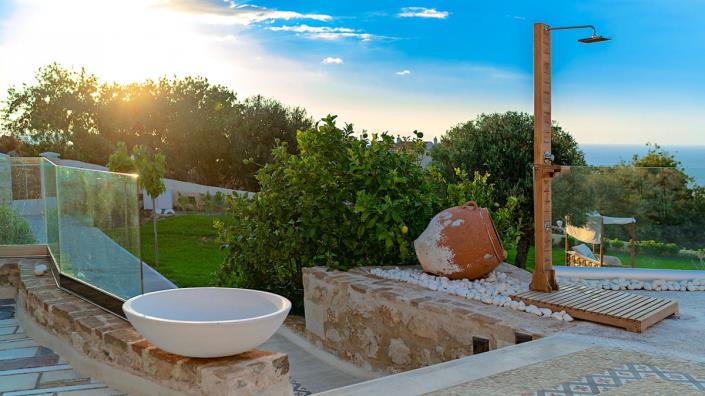 Image No.18-5 Bed Villa for sale