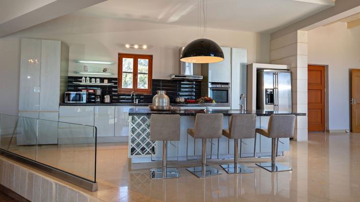 Image No.26-5 Bed Villa for sale