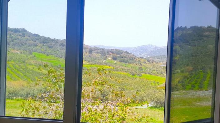 Image No.12-1 Bed Farmhouse for sale