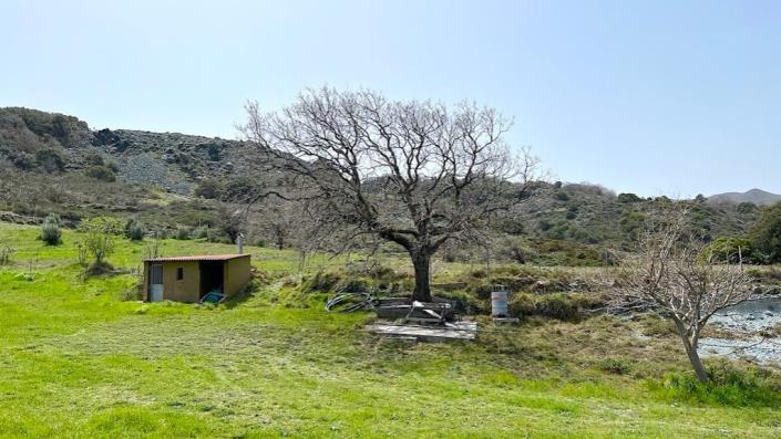 Image No.21-1 Bed Farmhouse for sale