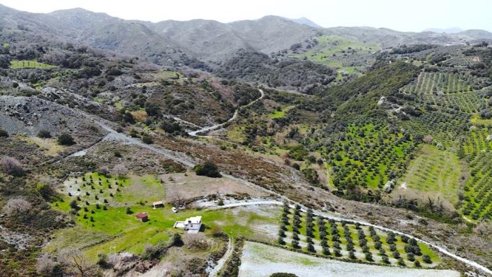 Image No.25-1 Bed Farmhouse for sale