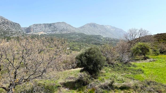 Image No.30-1 Bed Farmhouse for sale