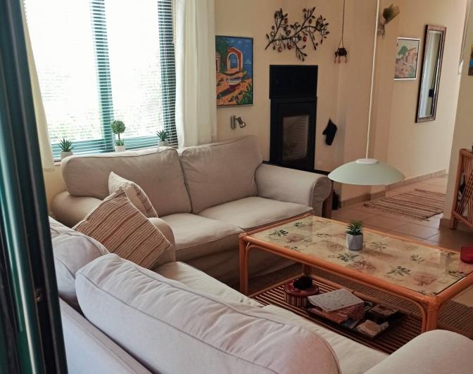 Image No.4-Maison de 2 chambres à vendre à Kournas