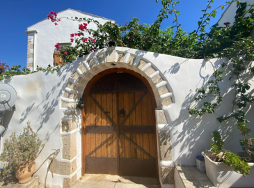 Maison / Villa de 3 chambres à vendre à Litsarda