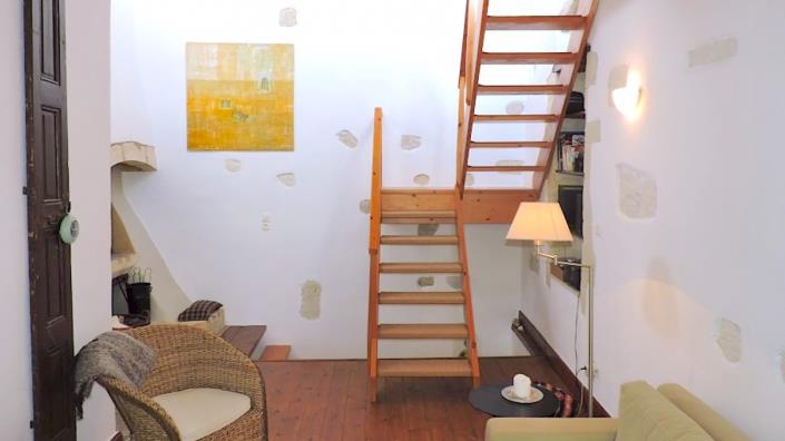 Image No.17-2 Bed House for sale