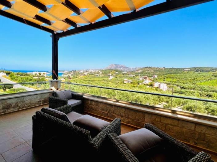 Image No.2-3 Bed Villa for sale