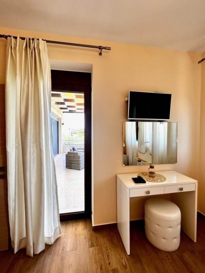 Image No.20-3 Bed Villa for sale