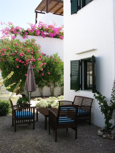 Image No.6-2 Bed House for sale