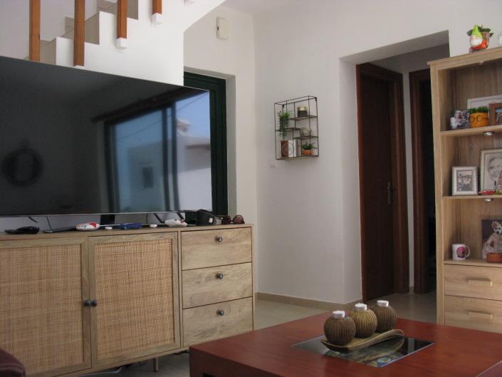 Image No.34-2 Bed House for sale