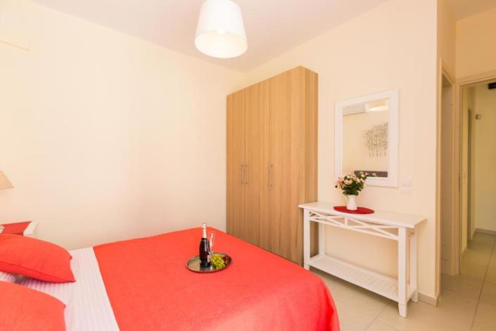 Image No.16-3 Bed House for sale